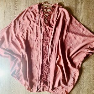 Boutique dusty rose tie back kimono